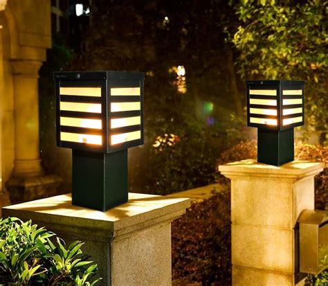 gate pillar lights